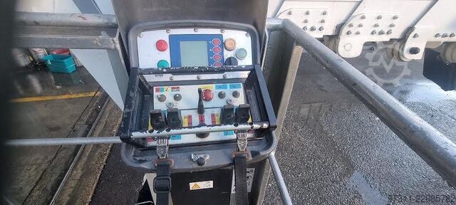 Hefplatform Teupen LEO 36 T