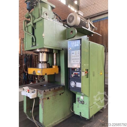 Prasa hydrauliczna MÜLLER CKD 160.1.2
