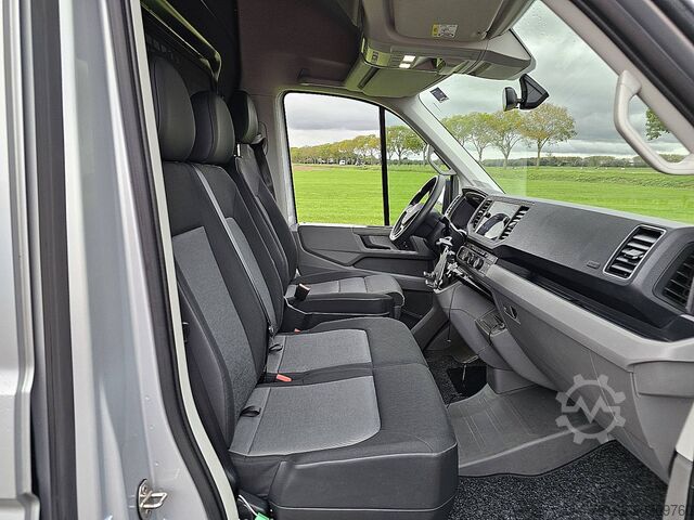 Bestelauto VOLKSWAGEN CRAFTER 35 2.0 L3H3 LED Navi!