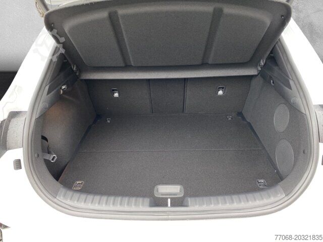 Speciális rendeltetésű teherautó Kia XCee´d GT-LINE 1.6 T-GDI *LEDER-PAKET*PANORAMADACH*