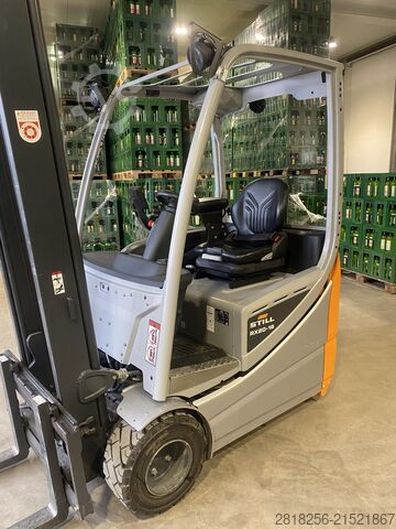 Retraktorový vozík STILL RX20-16C