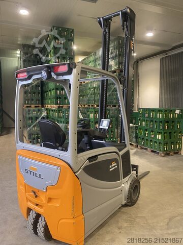 Retraktorový vozík STILL RX20-16C