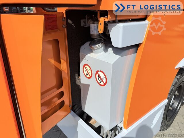  Hubtex DQ40D DIESEL TRIPLEX 6500 FREE-LIFT TOP1