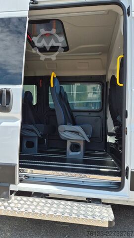 Kleinbus Opel Movano Lord light Lagerfahrzeug Stock 18 SS