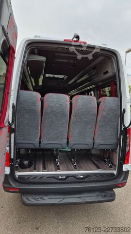 Kleinbus MERCEDES-BENZ Sprinter 420 Elektro bis zu 19 Schlafsessel