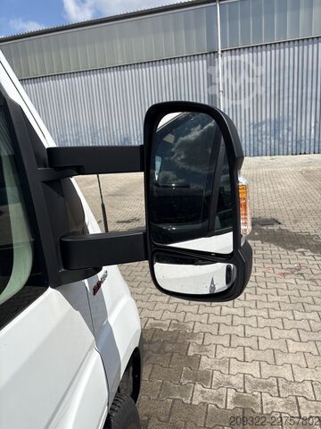 Félintegrált lakóautó Fiat Ducato Weinsberg Carasuite 650MF del 2020 | Manuale | Posti letto: 5
