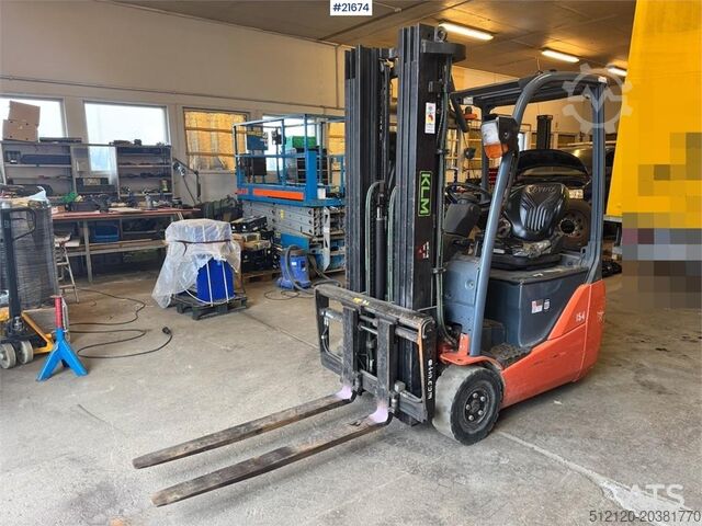 Forklift Toyota BET15 Electric Forklift.