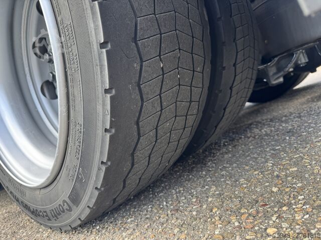 Actros 1845 LS nRL StreamSpace, με επιβραδυντή Mercedes-Benz Actros 1845 LS nRL StreamSpace, Retarder