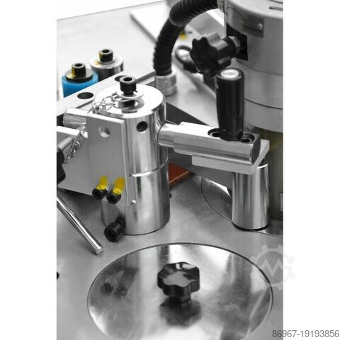 Mașină staționară de aplicat borduri CORMAK EBM360B