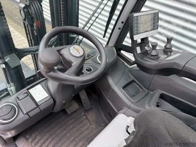 Electric 4-wheel forklift Still RX20-20P