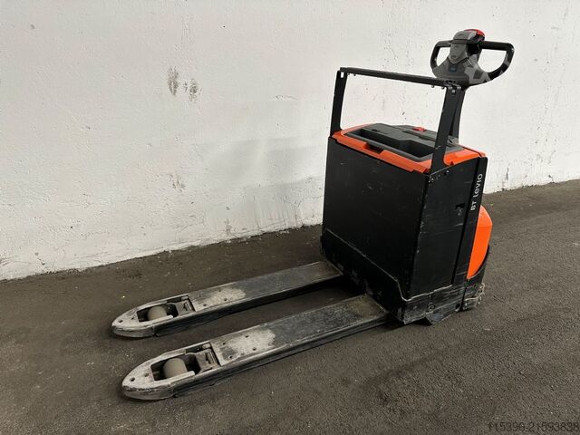 Electric Pallet Truck Toyota LWE 180