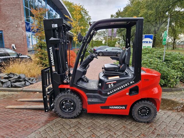 Viljuљkar Hangcha CPCD25-XF2