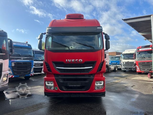 Standard nyergesvontató IVECO Stralis 460 Hydraulik Retarder Standklima ACC