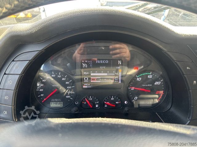 Standard nyergesvontató IVECO Stralis 460 Hydraulik Retarder Standklima ACC