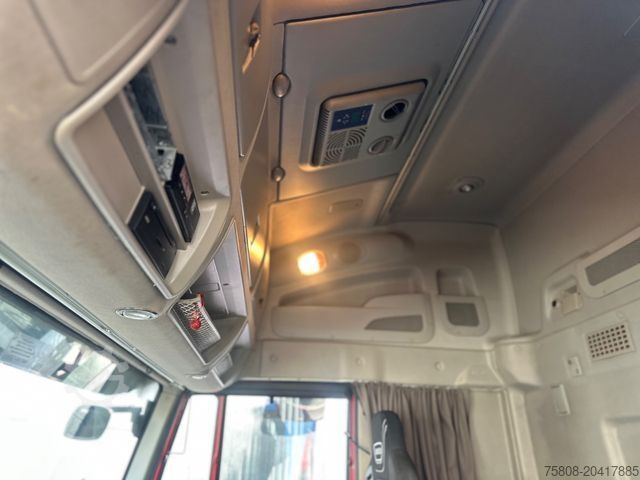 Standard nyergesvontató IVECO Stralis 460 Hydraulik Retarder Standklima ACC