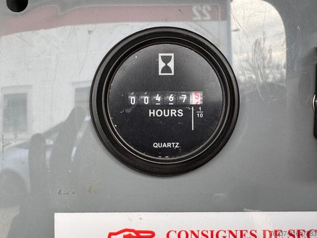 Work platform Renault Trafic III  Steiger France Elevateur 111