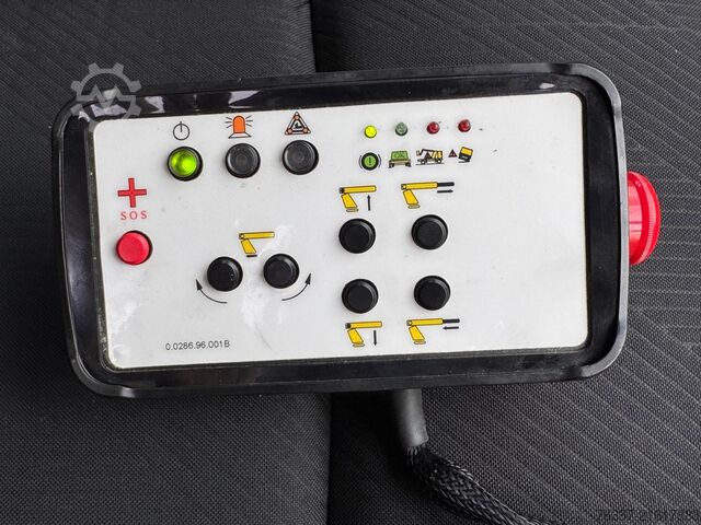 Work platform Renault Trafic III  Steiger France Elevateur 111