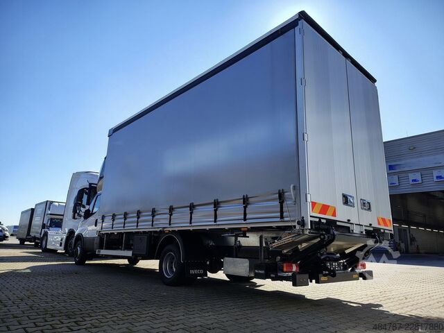 Curtain sider van IVECO Daily 70C18HA8 Plane LBW BackSleeper SOFORT