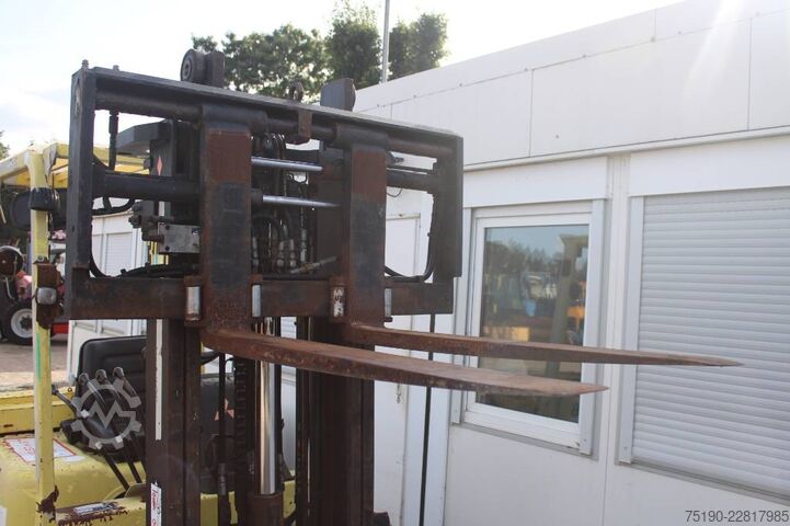 ZSK Stickmaschinen GmbH ZSK Stickmaschinen GmbH ZSK Stickmaschinen GmbH
