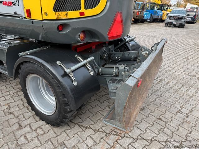 Escavatore gommato WACKER Neuson EW 100 Allradlenkung Pratze 30 km/h VOLL