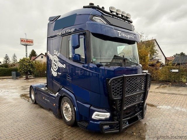 Standaard trekker DAF XG+ 530 NGD ACC+Intarder+ALU+Voll+Schubboden
