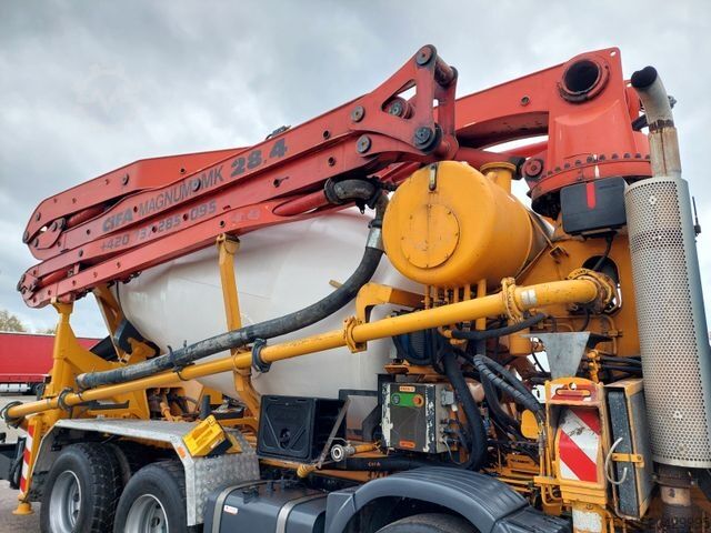 Caminhão bomba de concreto MAN 35.413 FFD-TM BB CIFA MAGNUM MK 28.4