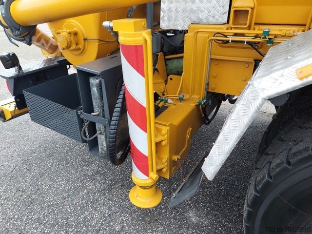 Caminhão bomba de concreto MAN 35.413 FFD-TM BB CIFA MAGNUM MK 28.4