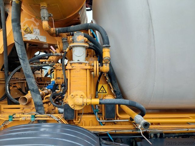 Caminhão bomba de concreto MAN 35.413 FFD-TM BB CIFA MAGNUM MK 28.4