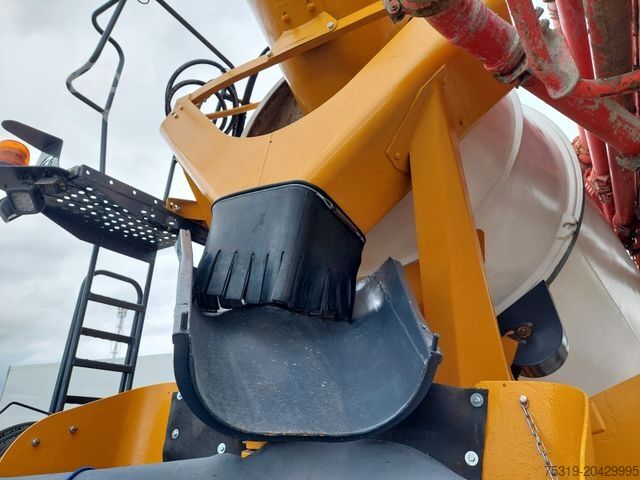 Caminhão bomba de concreto MAN 35.413 FFD-TM BB CIFA MAGNUM MK 28.4