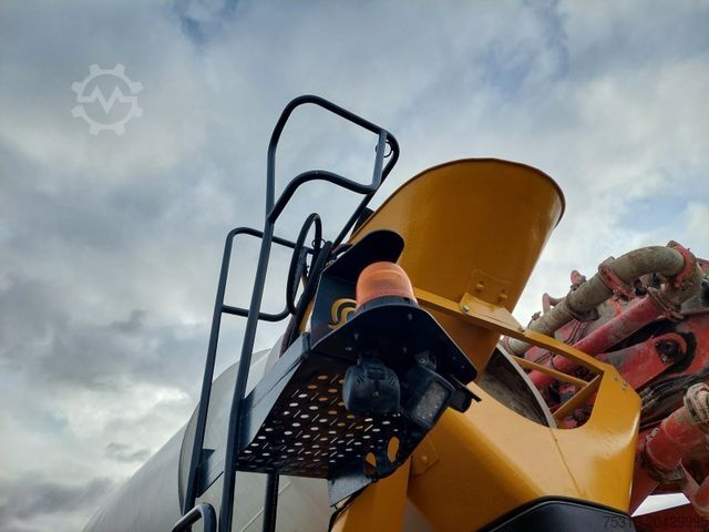 Caminhão bomba de concreto MAN 35.413 FFD-TM BB CIFA MAGNUM MK 28.4