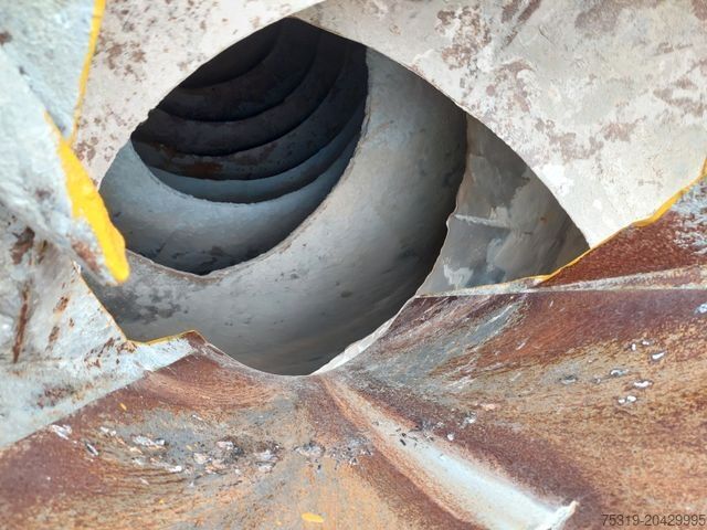 Caminhão bomba de concreto MAN 35.413 FFD-TM BB CIFA MAGNUM MK 28.4