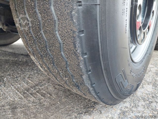 Caminhão bomba de concreto MAN 35.413 FFD-TM BB CIFA MAGNUM MK 28.4