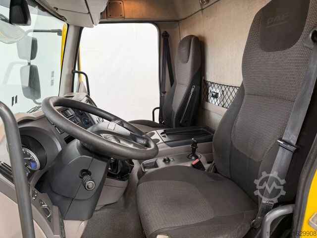 Refrigerated/frozen transport DAF LF 220 EURO 6  BLATT/BLATT -LAMMES/LAMMES - SCH...