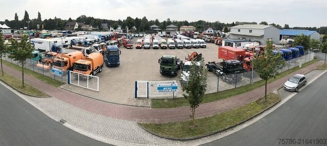 Tipper van MERCEDES-BENZ 814 BB Abrollkipper/ Meiller City Haken/ 2x AHK