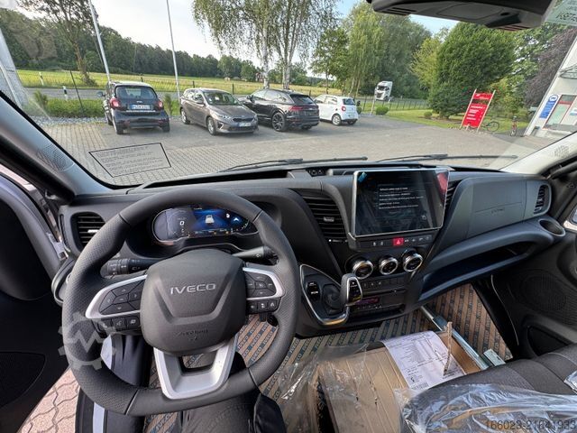 Takelwagen IVECO Maschinentransporter Arbeitsbühnentransporter