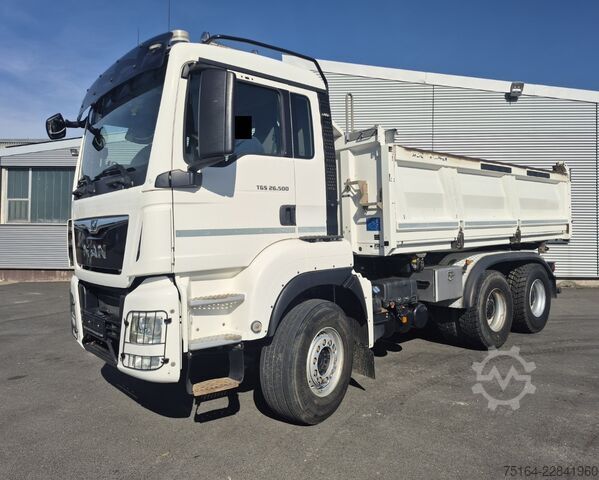 Tre-sidet tipbil MAN 26.500 6x4 BB Bordmatik