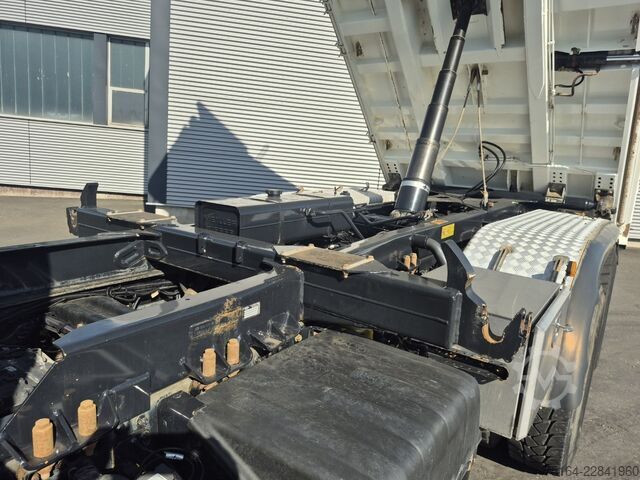 Tre-sidet tipbil MAN 26.500 6x4 BB Bordmatik