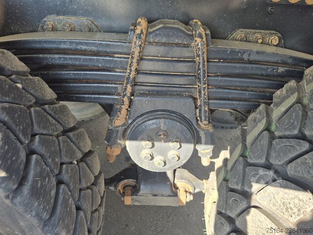 Tre-sidet tipbil MAN 26.500 6x4 BB Bordmatik