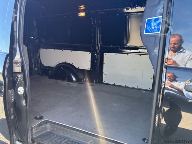 Furgoneta Mercedes-Benz Vito 116 CDI Kasten AUT Facelift Kam. KlimaA LED