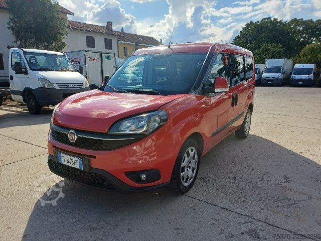 Bestelwagen Fiat DOBLO
