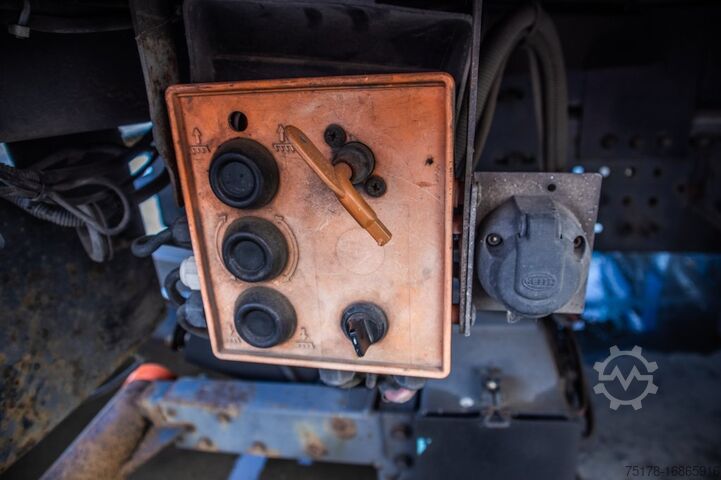 Transporte refrigerado/congelado RENAULT PREMIUM 310DXI+E5+CARRIER+ENGINE PROBLEM