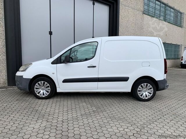 Kompakt varevogn Citroën Berlingo Van L1 - 3 posti