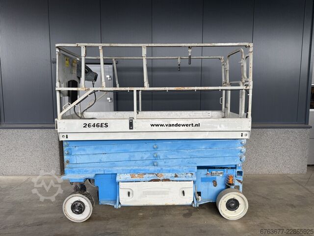 JLG 2646ES ψαλιδωτό ανυψωτικό πλατφόρμας, ψαλιδωτός ανυψωτήρας εργασίας, έτος 2006 / 280 ώρες, 10 μέ JLG 2646ES schaarlift schaar hoogwerker 2006 / 280uur 10mtr werkhoogte