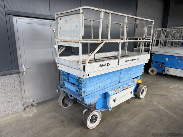 JLG 2646ES ψαλιδωτό ανυψωτικό πλατφόρμας, ψαλιδωτός ανυψωτήρας εργασίας, έτος 2006 / 280 ώρες, 10 μέ JLG 2646ES schaarlift schaar hoogwerker 2006 / 280uur 10mtr werkhoogte