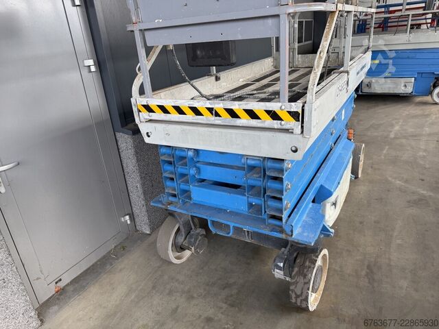JLG 2646ES ψαλιδωτή πλατφόρμα ανύψωσης, ψαλιδωτός ανυψωτήρας, 2006 / 1300 ώρες, 10 μέτρα ύψος εργασί JLG 2646ES schaarlift schaar hoogwerker 2006 / 1300uur 10mtr werkhoogte