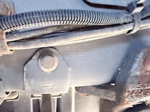 Kylbil SCANIA P320 6x2*4 Carrier Supra 1250 Mt 9.80 m Kühl