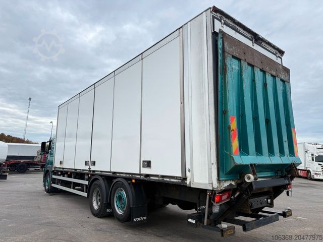 Kylbil VOLVO FM330 6x2*4 Carrier Supra 1050 Nordic