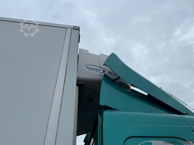 Kylbil VOLVO FM330 6x2*4 Carrier Supra 1050 Nordic