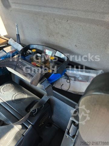 Ladbil med lad MAN TGS 35.460 / 8X4 / 28m Kran Fassi 365 + Flyjib