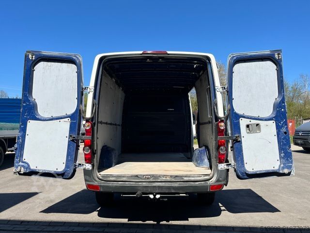 Kassevogn VOLKSWAGEN CRAFTER 2,0 TDI HECKANTRIEB TEMPOMAT KLIMA AHK